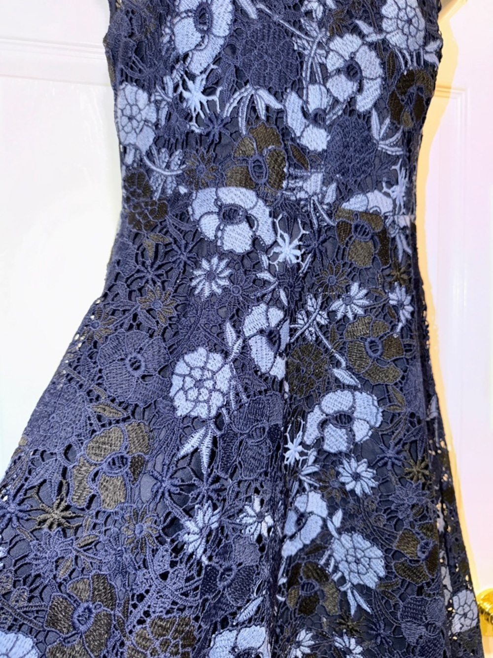 Shoshanna Navy Floral Lace Fit & Flare Dress Size M Wedding Guest Cocktail - Picture 4 of 6
